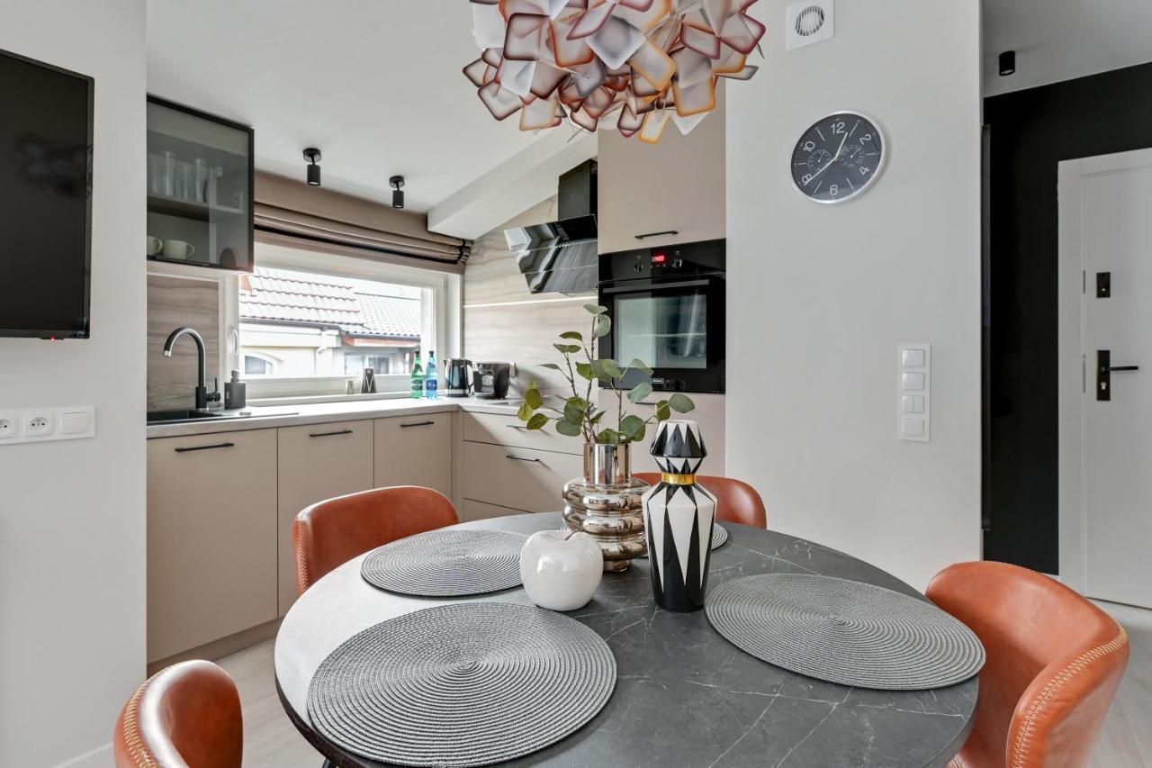 Lion Apartments - Monte Carlo Collection With Parking โซพอต ภายนอก รูปภาพ