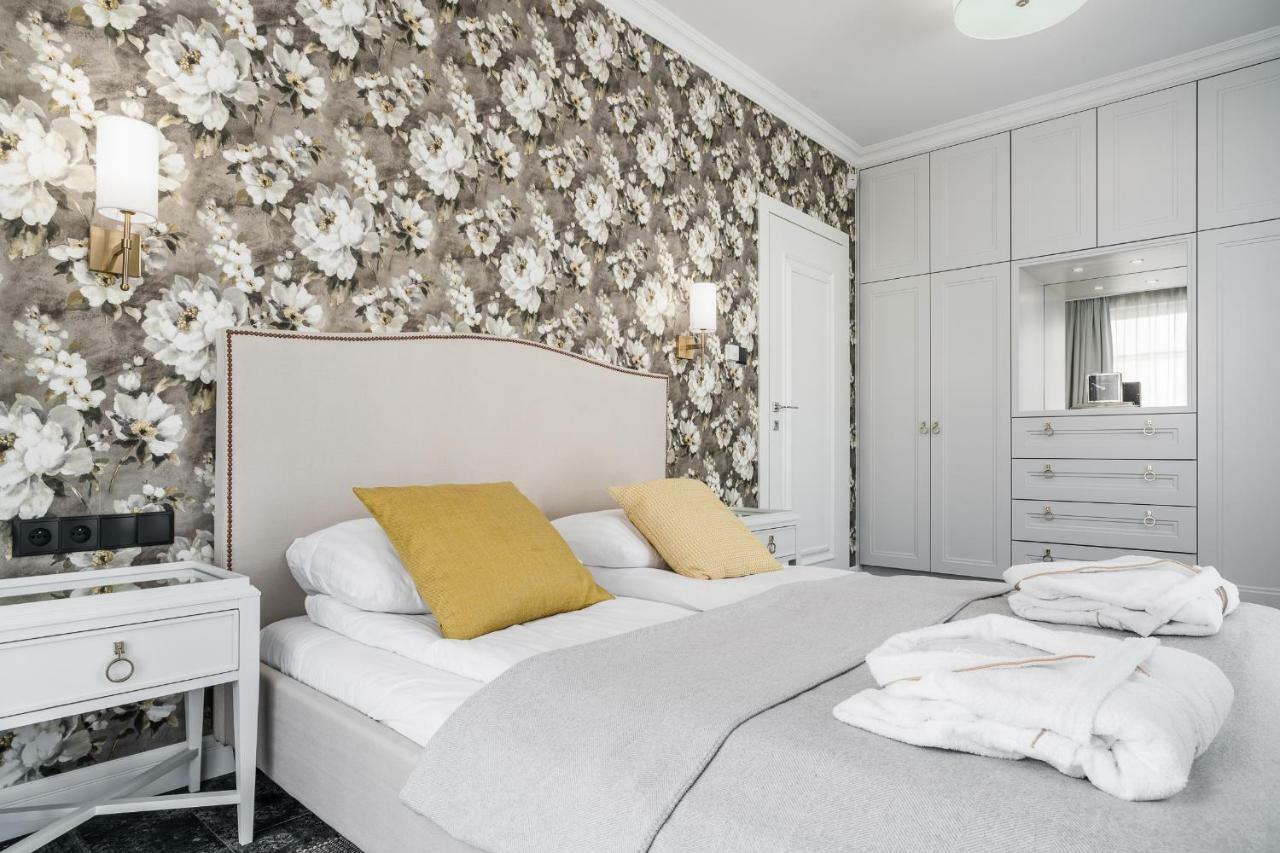 Lion Apartments - Monte Carlo Collection With Parking โซพอต ภายนอก รูปภาพ